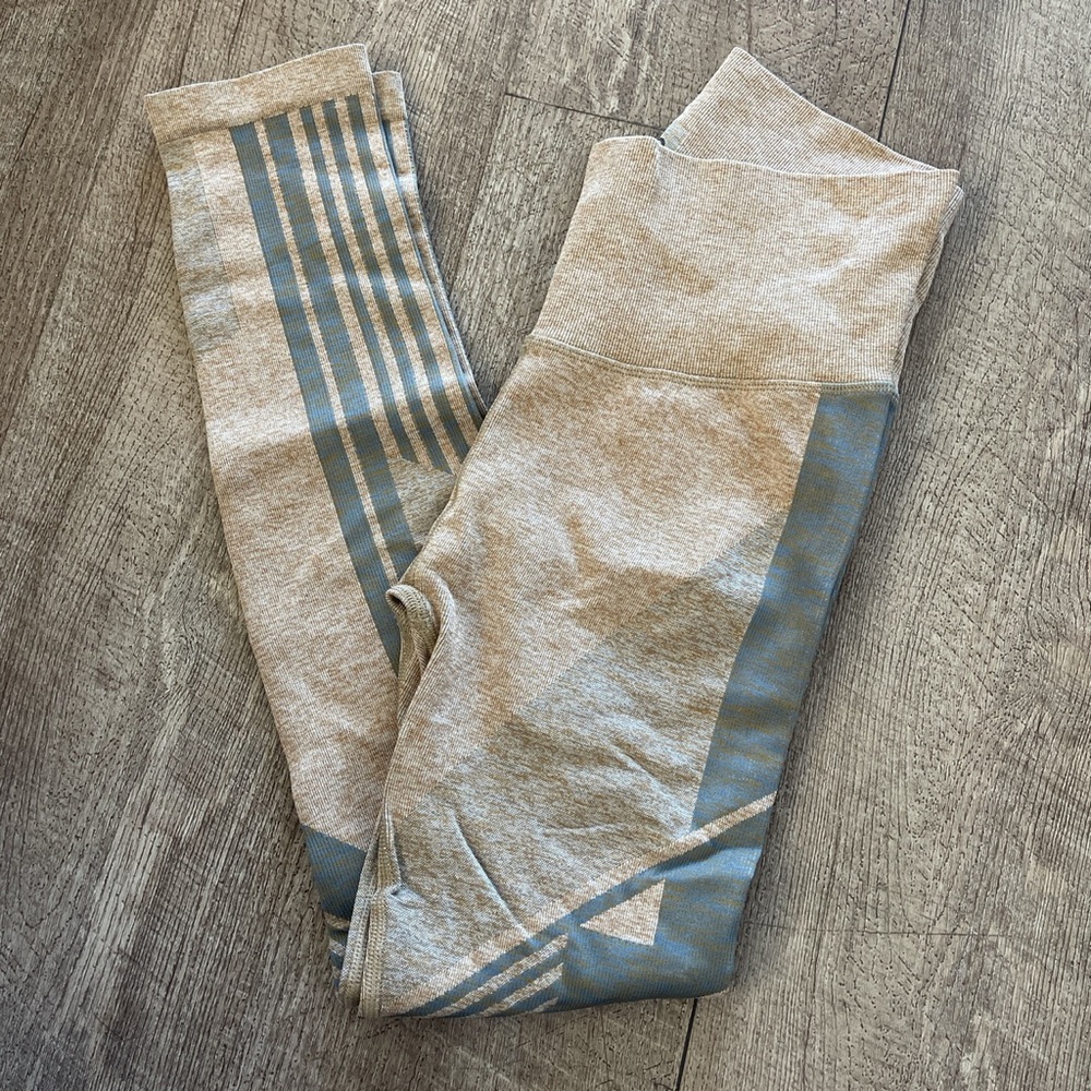 Alo leggings